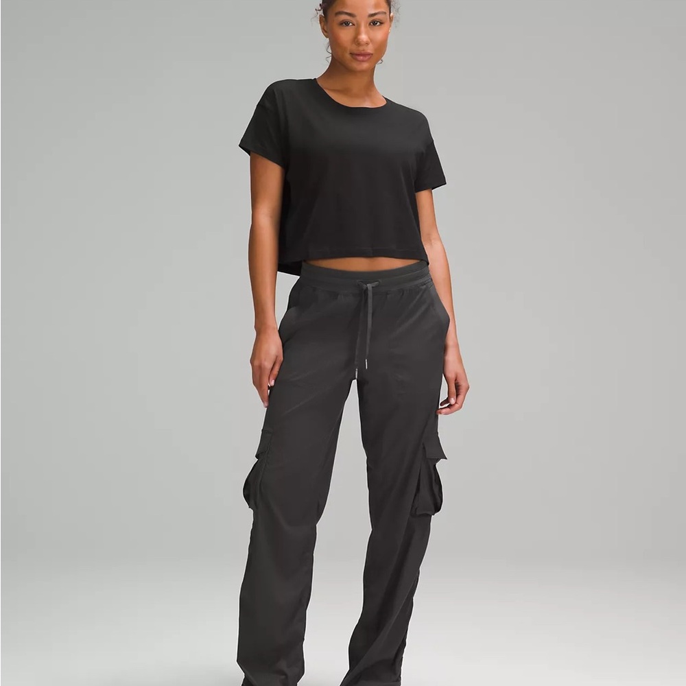 Lululemon Cates Tee - Picture 2 of 5